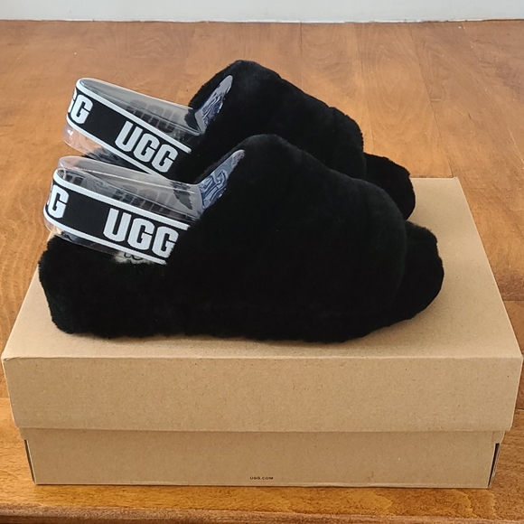 🖤UGG sandals🖤 - Picture 2 of 6